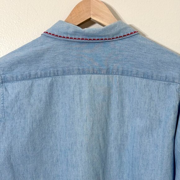 Vtg Christmas Stamps Denim Button Down Shirt Embroidered Holiday Festive Teacher - Picture 8 of 16